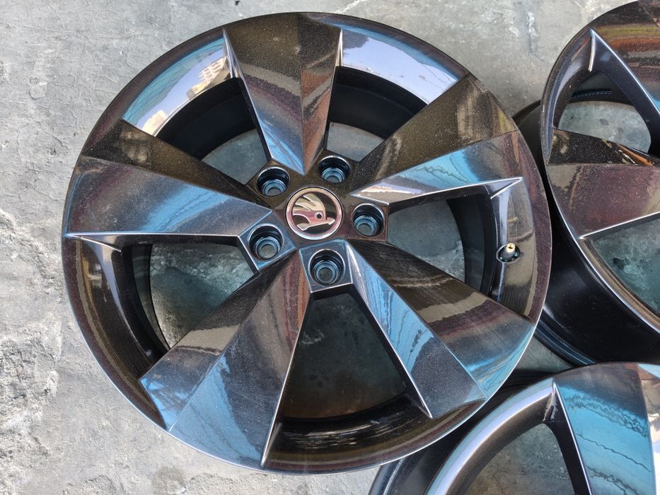 17" оригинални алуминиеви джанти за Skoda Octavia,Kodiak,Enyaq,Karoq..