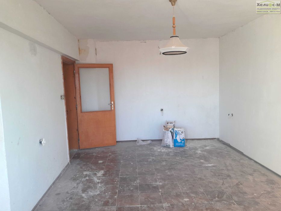 Продава се Четиристаен апартамент в Монтана, Изгрев - 116 кв.м за 765 €/кв.м - Снимка #7