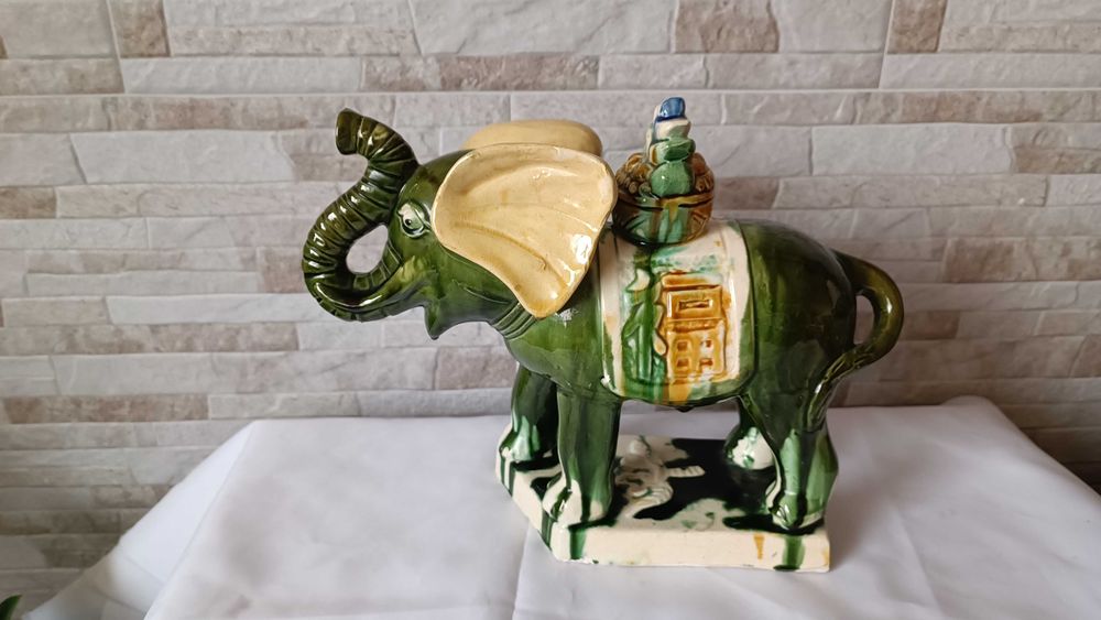Стар керамичен слон - Китайски Фън Шуй - 30/24