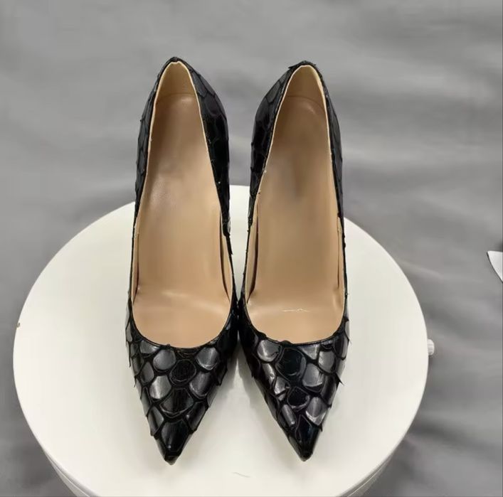 Официални обувки с висок ток