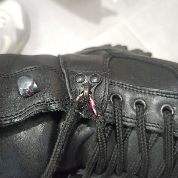 Полицейски кубинки 42 номер