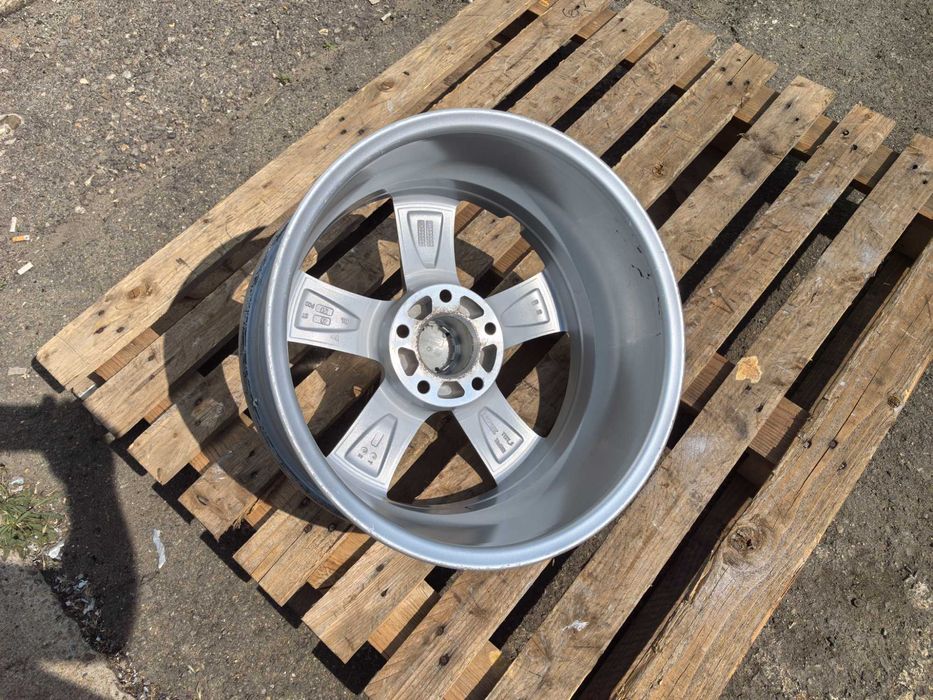 17 цола 5 х 120 мм БМВ - Само 1 брой джанта ! 7 Инча / ЕТ 40