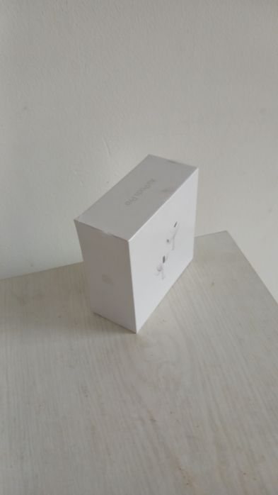 Срочно продам AirPods Pro 2 Apple
