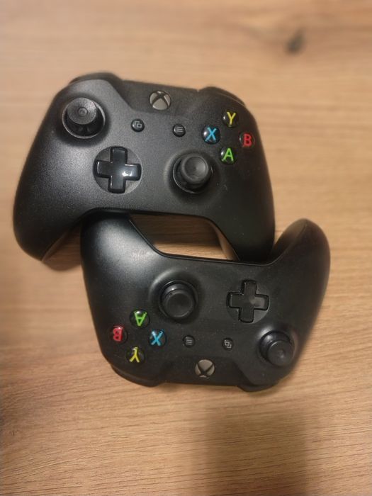 2 Controller-e Xbox One / Series X|S – Originale Microsoft (Negre)