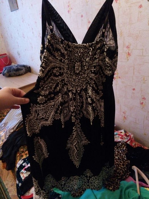 На лямочках сарафаны