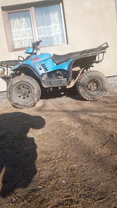 Vând atv pentru piese de 250 cc