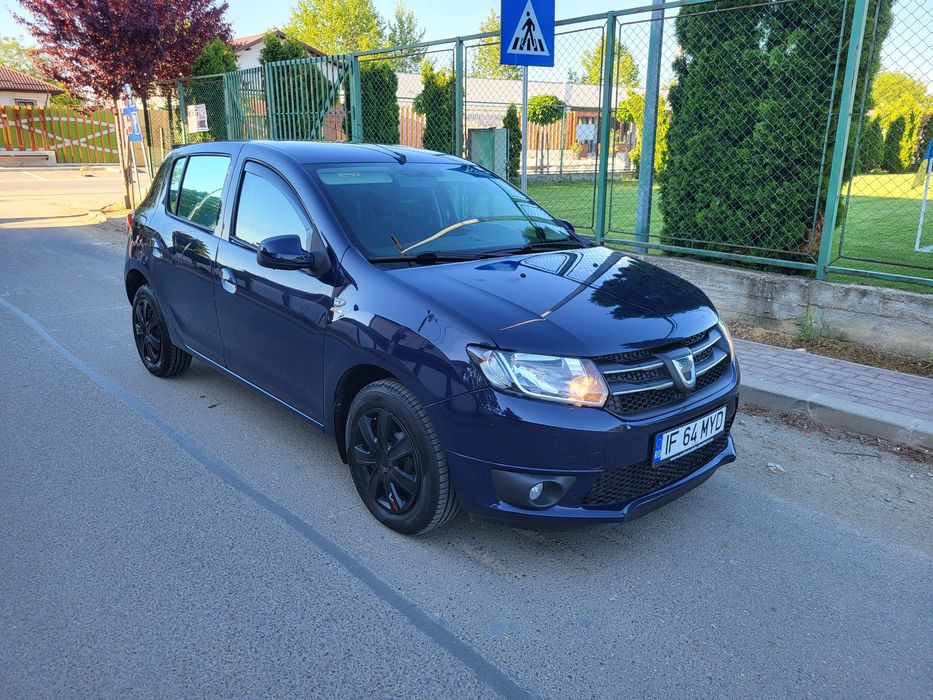 Dacia logan sandero diesel . Clima. Geamuri electrice. AC. Mod Eco