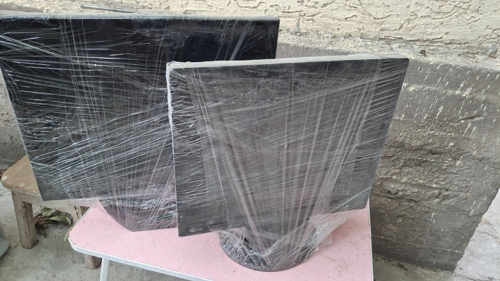 Продам ПК с мониторами