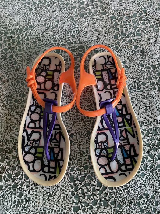 Дамски сандали