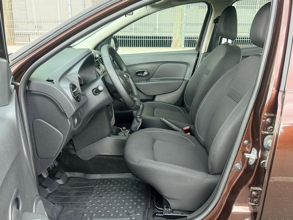 Dacia Logan Benzină 29000 km