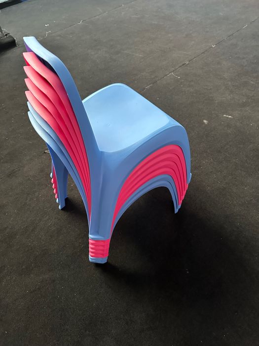 Детски маси/ столчета за детска градина / детски център