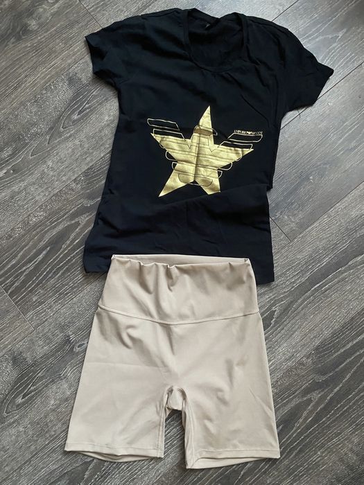 Сетче от къс клин и тениска