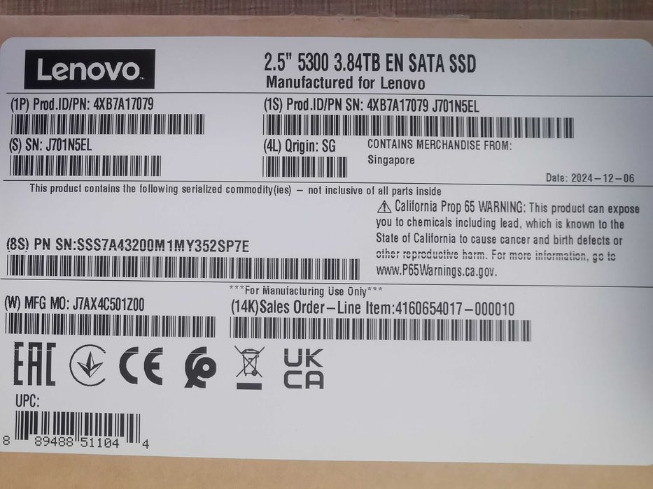 2x 2,5" SSD 3.84TB Thinksystem 02JG535, Micron 5300 Pro SATA 6Gb/s