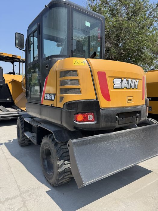 Экскаватор Sany SY65W