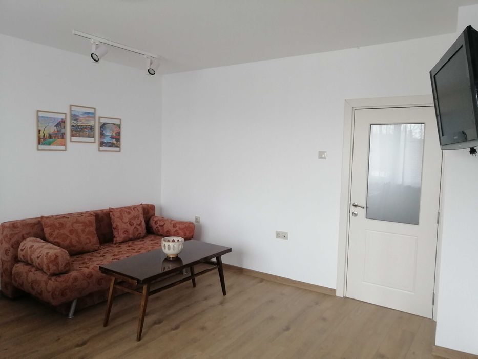 Продава се Тристаен апартамент в Варна, Окръжна болница - 90 кв.м за 1899 €/кв.м - Снимка #3