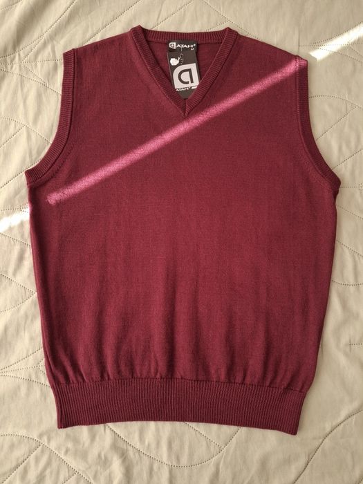 Мъжки пуловер без ръкави