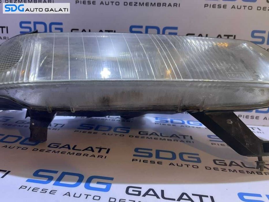 Far Dreapta Rover 400 1995 - 2000 Cod 54532733