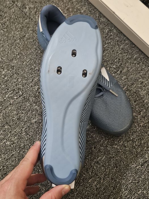 Adidas обувки за колоездене