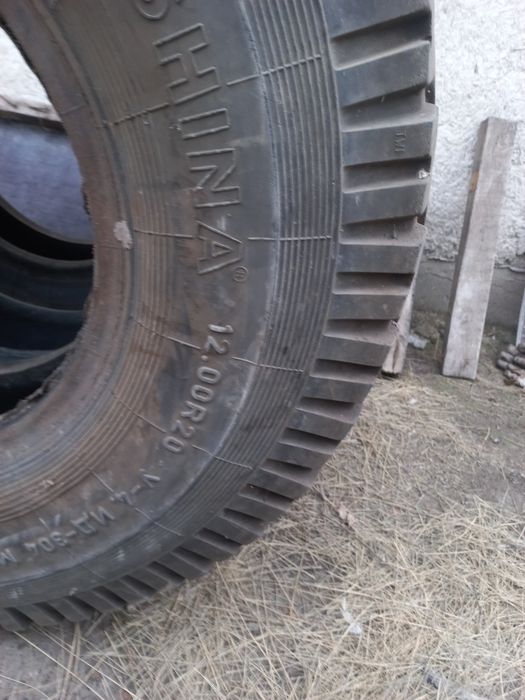 Продам покрышки камаза