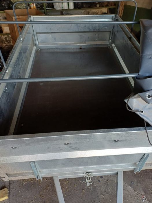 Продам прицеп. Новый