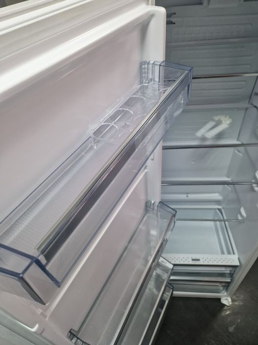 Хладилник за вграждане Exclusive A++