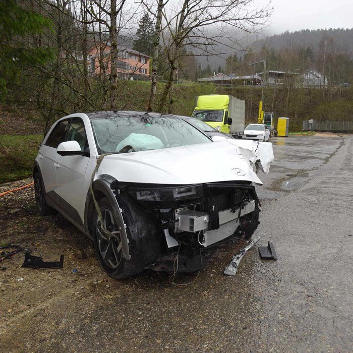 HYUNDAI IONIQ 5 za chasti йоник 5 на части