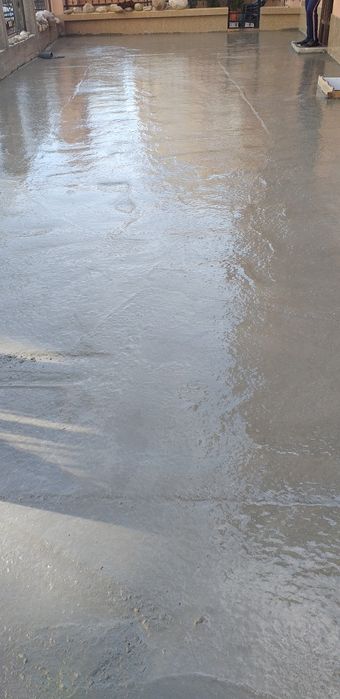 Шлайфан бетон на конкорентни цени за Пазарджик и региона