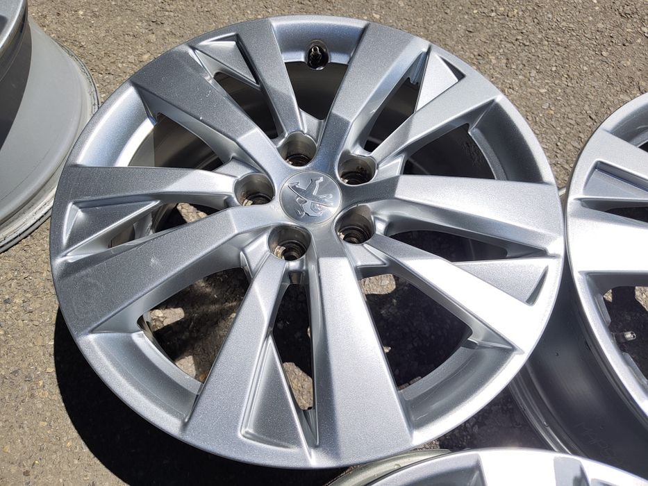 17" оригинални алуминиеви джанти за Peugeot 508/Citroen/Opel Grandland.