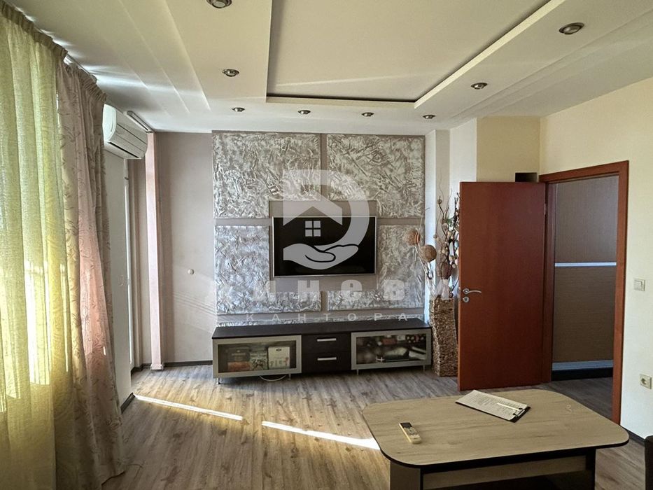 Продава се Четиристаен апартамент в Стара Загора, Център - 86 кв.м за 1745 €/кв.м - Снимка #6