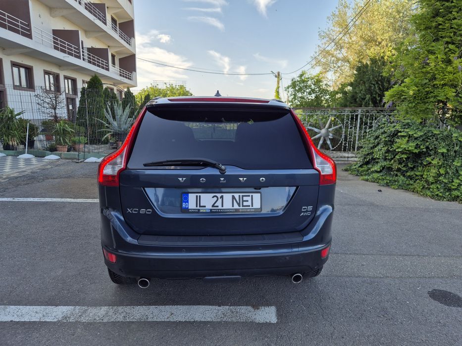 VOLVO XC60 2011 — imagine 4