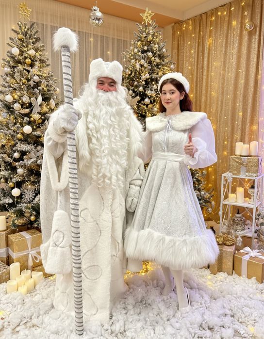 Дед Мороз и Снегурочка!
