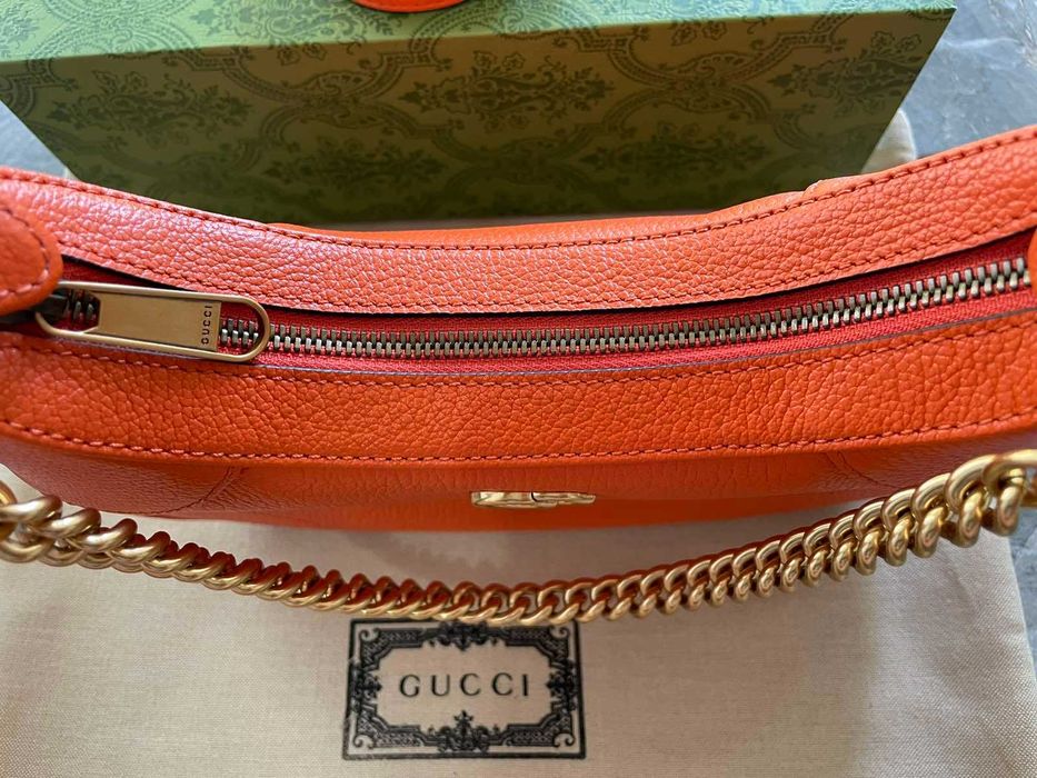 GUCCI Дамска Кожена Чанта Гучи Aphrodite Златно GG Gold Автентична