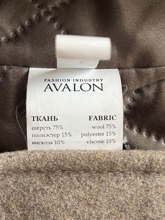 Продам женское пальто