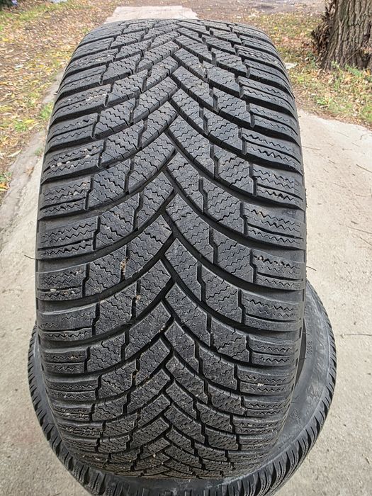 FIRESTONE 225/45/17  DOT 2124