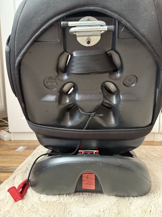 Vand scaun auto  bebe INGLESINA