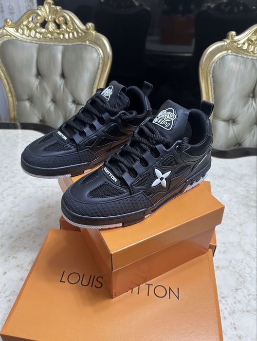 Adidasi Louis Vuitton nou