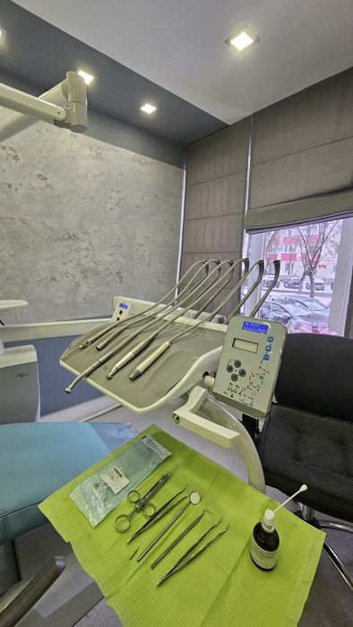 Unit dentar stare foarte buna