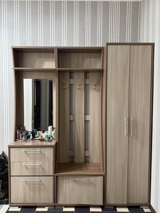 СРОЧНО! Прихожая с обувницей