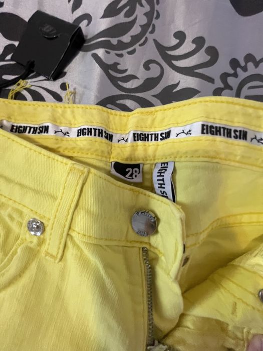 blugi galbeni EIGHTH SIN