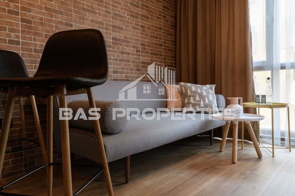 Продава се Тристаен апартамент в София, Лозенец - 75 кв.м за 2652 €/кв.м - Снимка #1