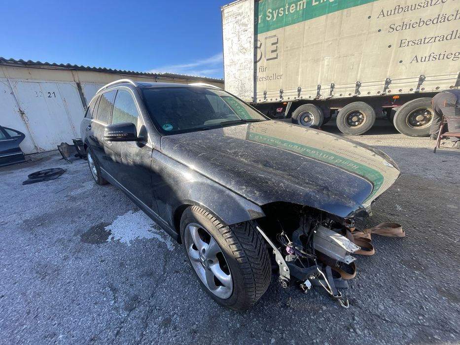 На части Мерцедес C 220 cdi W204 Faceluft