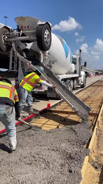 Tayyor beton va temir beton mahsulotlari 380.000
