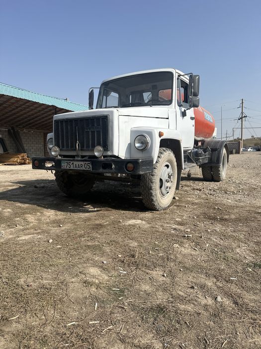 Ассенизатор ұзынағаш