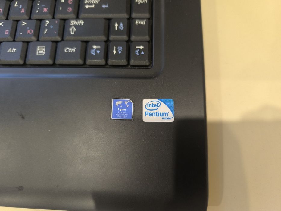 Ноутбук Samsung np