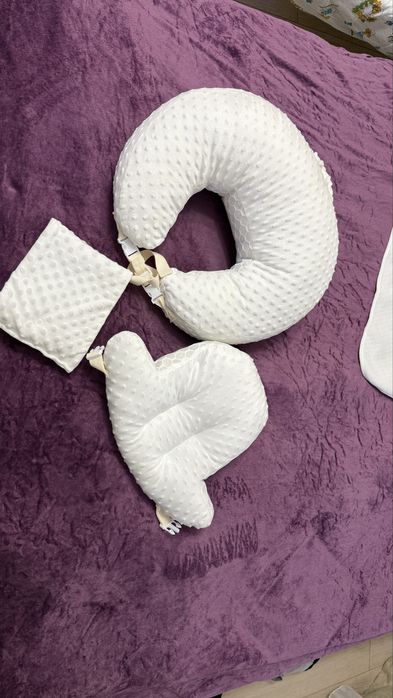 Лежанка/подушка для кормления