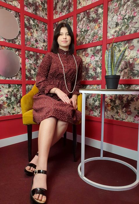 Вечерние платья продам