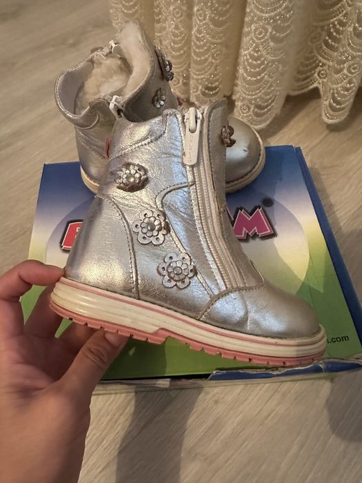 Обувь для девочки