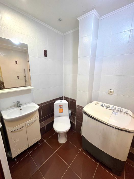 Продаётся 2 комн квартира