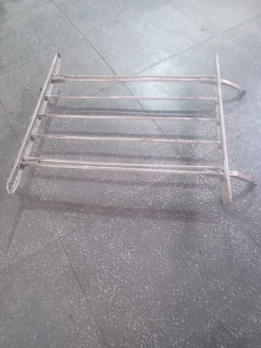 Продам багажник на авто Ваз