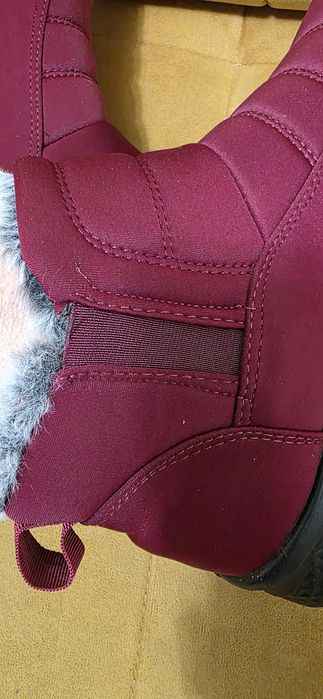 Полусапожки тёплые.